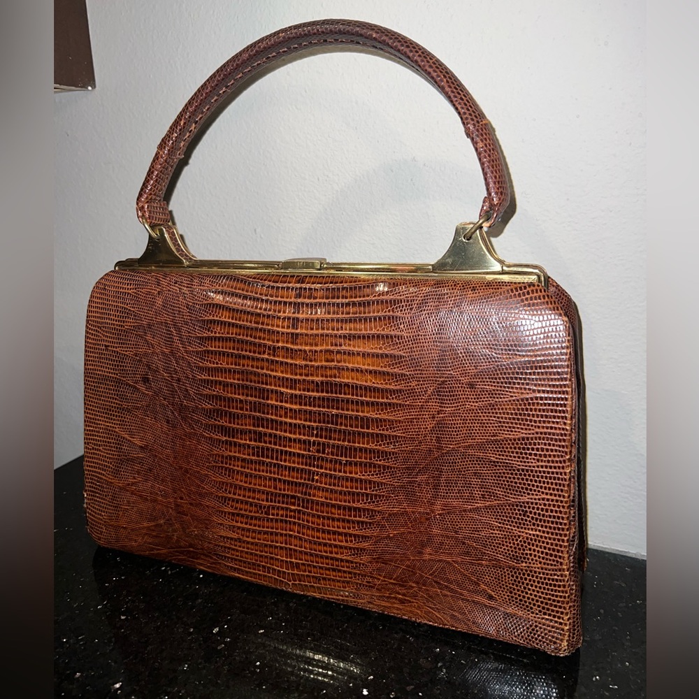 1950s CROCODILE LEATHER BELLESTONE
